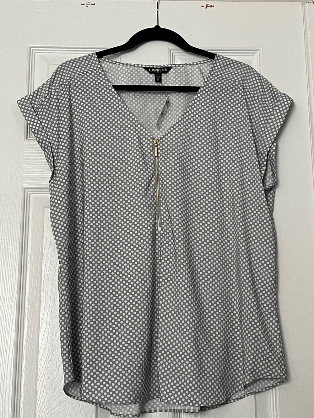 Express Gray and White Polka Dot Zip-Front Cap Sleeve Blouse